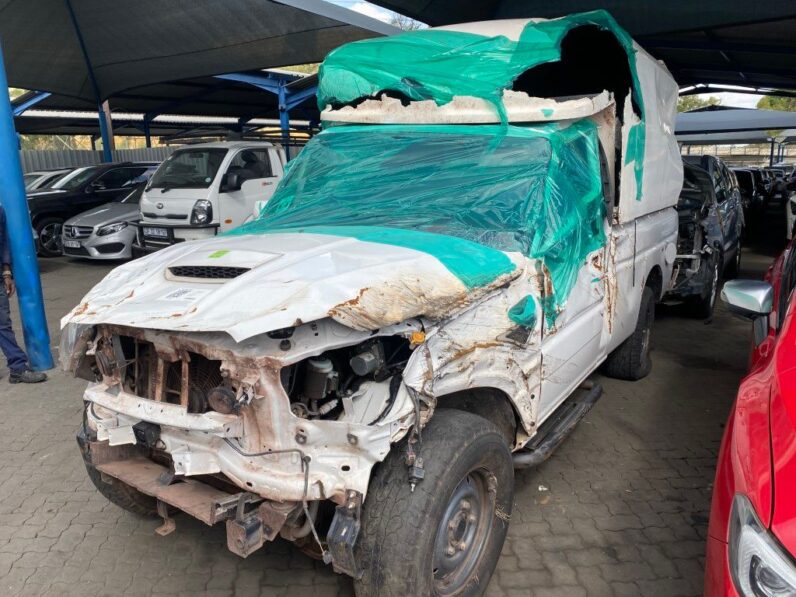 
								2022 MAHINDRA PIK UP 2.2 full									