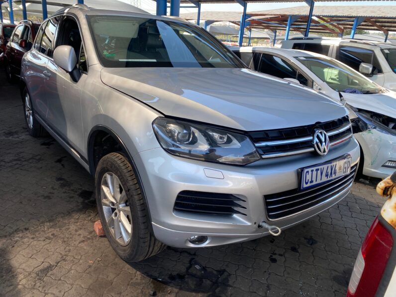 
								2012 VW TOUAREG V6 TDI full									