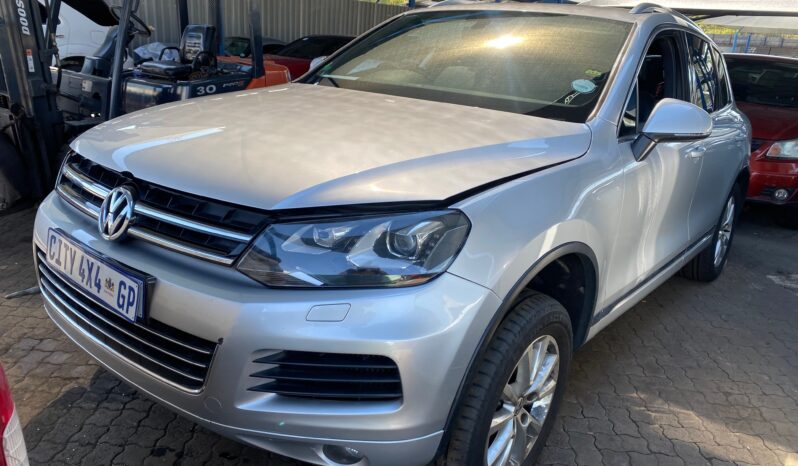 
								2012 VW TOUAREG V6 TDI full									