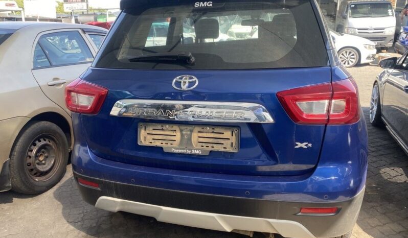 
								2021 TOYOTA URBAN CRUISER full									