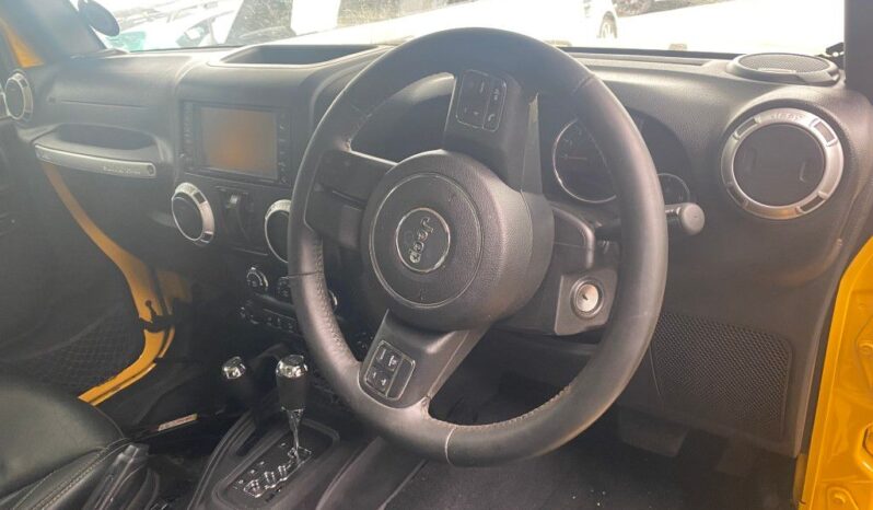 
								2015 JEEP WRANGLER SAHARA 3.6 V6 full									