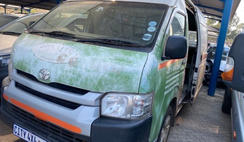 
								2015 TOYOTA QUANTUM 2.5 D4D full									