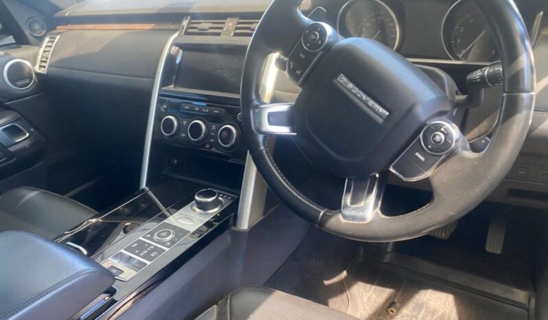 
								2017 LAND ROVER DISCOVERY HSE full									