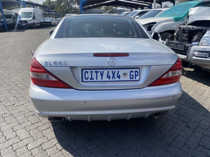 
								2025 MERCEDES BENZ R230 full									