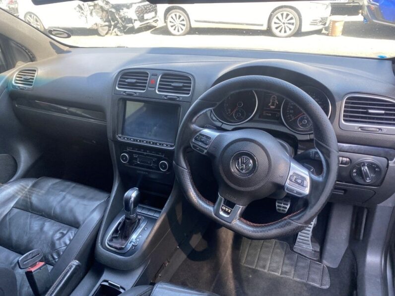 
								2011 VW GOLF 6 GTI full									