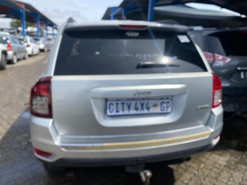 
								2012 JEEP COMPASS 2.0 CVT LIMITE full									