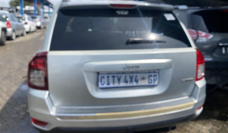 
								2012 JEEP COMPASS 2.0 CVT LIMITE full									