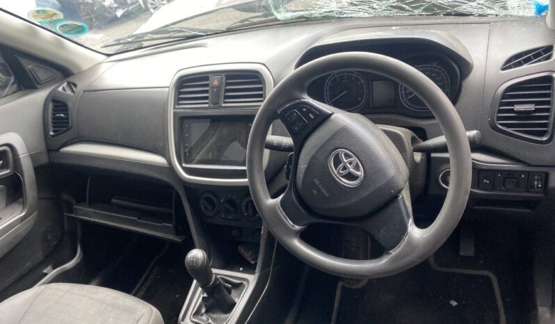 
								2022 TOYOTA URBAN CRUISER full									