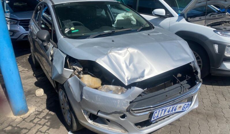 
								2016 FORD FIESTA full									