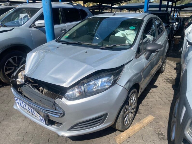 
								2016 FORD FIESTA full									
