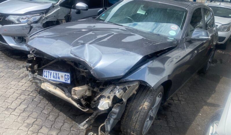 
								2013 BMW 1 SERIES full									