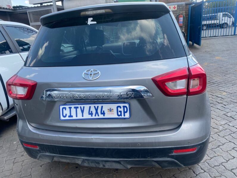 
								2021 TOYOTA URBAN CRUISER 1.5 Xi full									