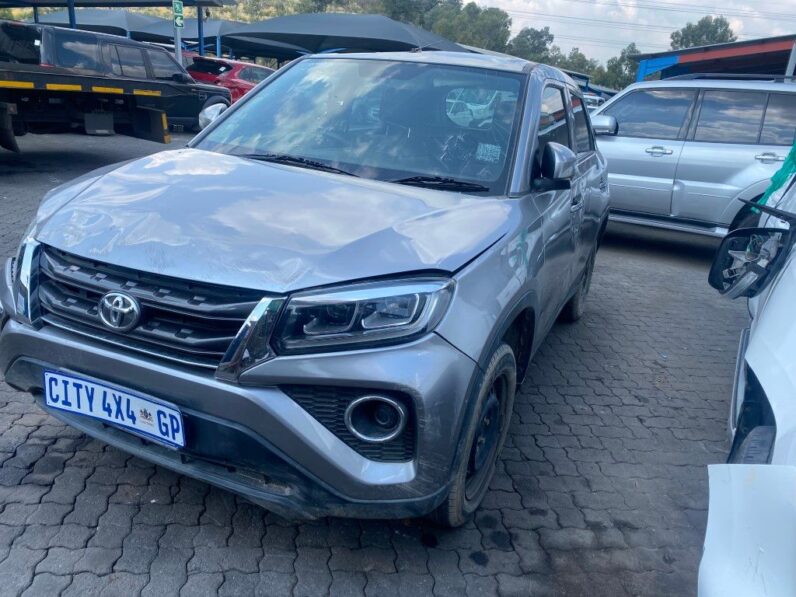 
								2021 TOYOTA URBAN CRUISER 1.5 Xi full									