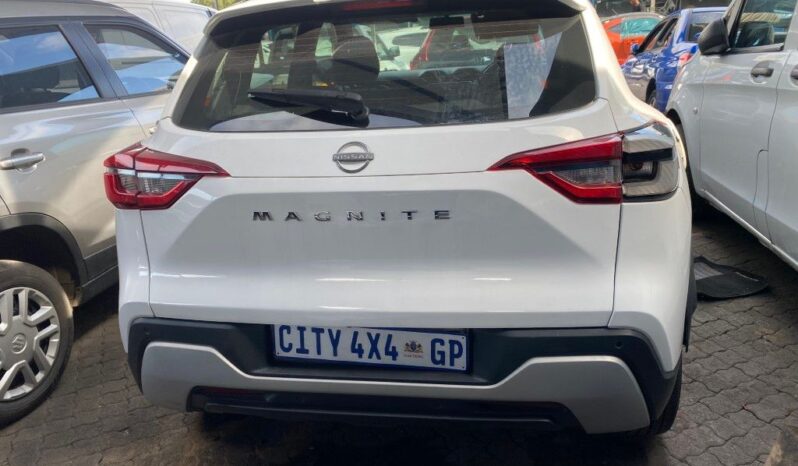 
								2021 NISSAN MAGNITE 1.0 CVT full									