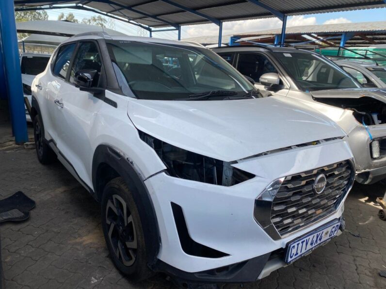 
								2021 NISSAN MAGNITE 1.0 CVT full									