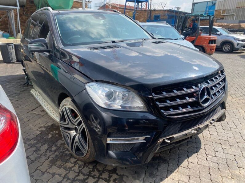 
								2014 MERCEDES BENZ ML350 BLUETEC full									
