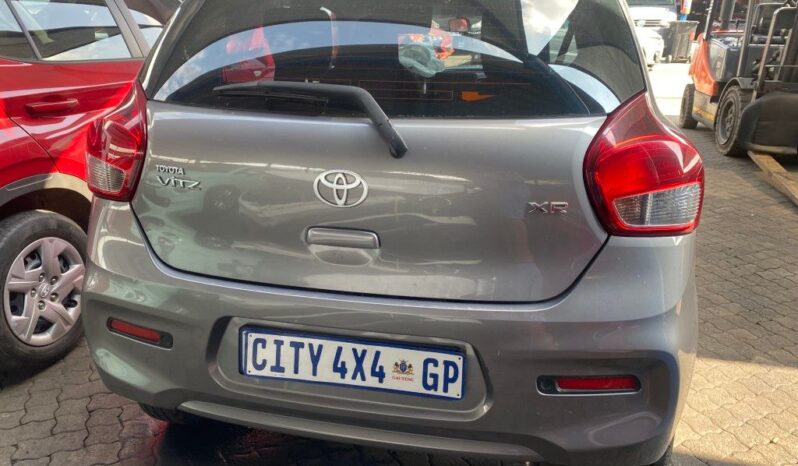 
								2024 TOYOTA VITZ 1.0 XR full									