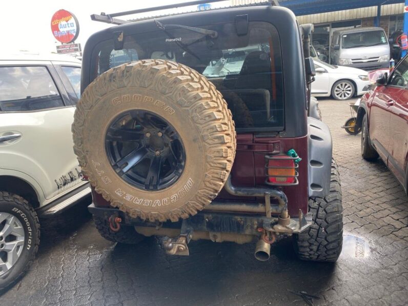 
								2002 JEEP WRANGLER SAHARA 4.0 full									