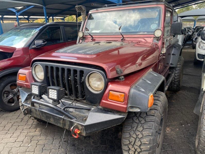 
								2002 JEEP WRANGLER SAHARA 4.0 full									