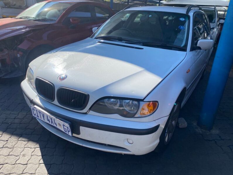 
								2003 BMW 318i TOURING full									