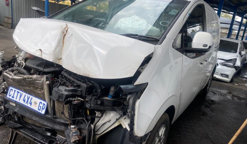 
								2022 HYUNDAI STARIA 2.2 full									