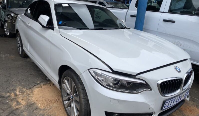 
								2017 BMW 220i SPORT LINE F22 full									