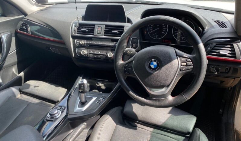 
								2017 BMW 220i SPORT LINE F22 full									