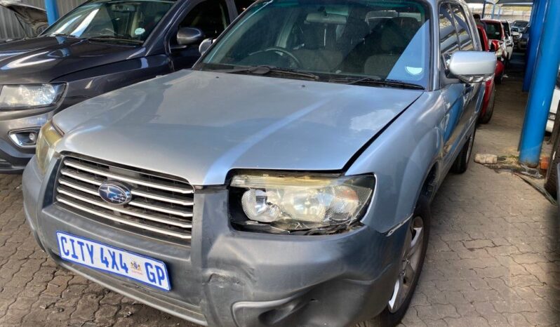 
								2005 SUBARU FORESTER 2.5 X full									