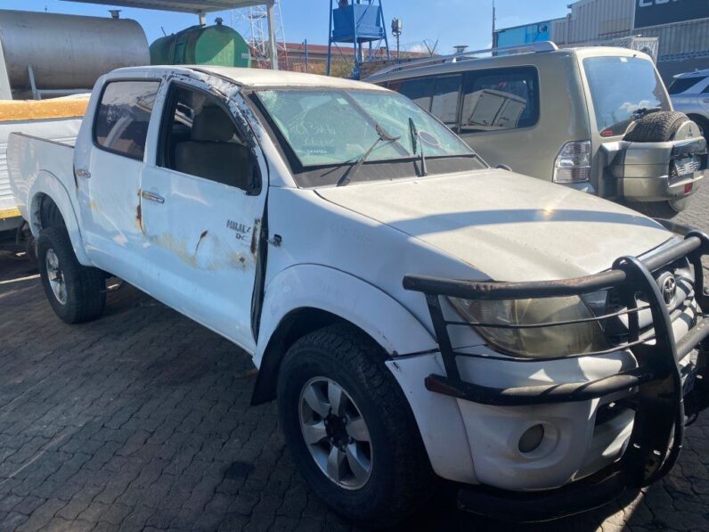 
								2009 TOYOTA HILUX D4D full									