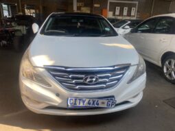 2010 HYUNDAI SONATA