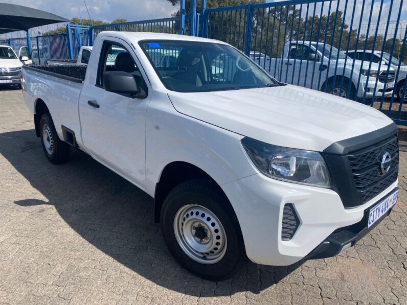 
								2024 NISSAN NAVARA full									