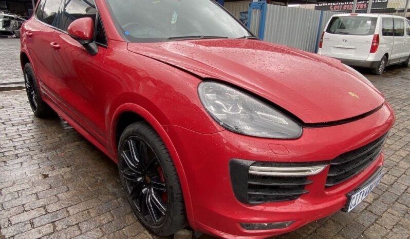 
								2015 PORSCHE CAYENNE GTS full									