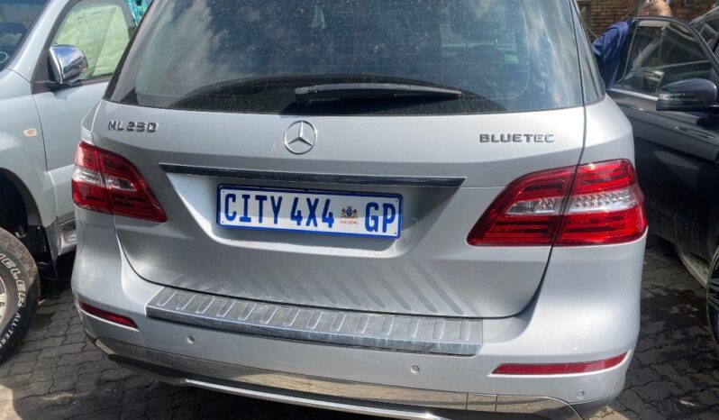 
								2014 MERCEDES BENZ ML250 full									