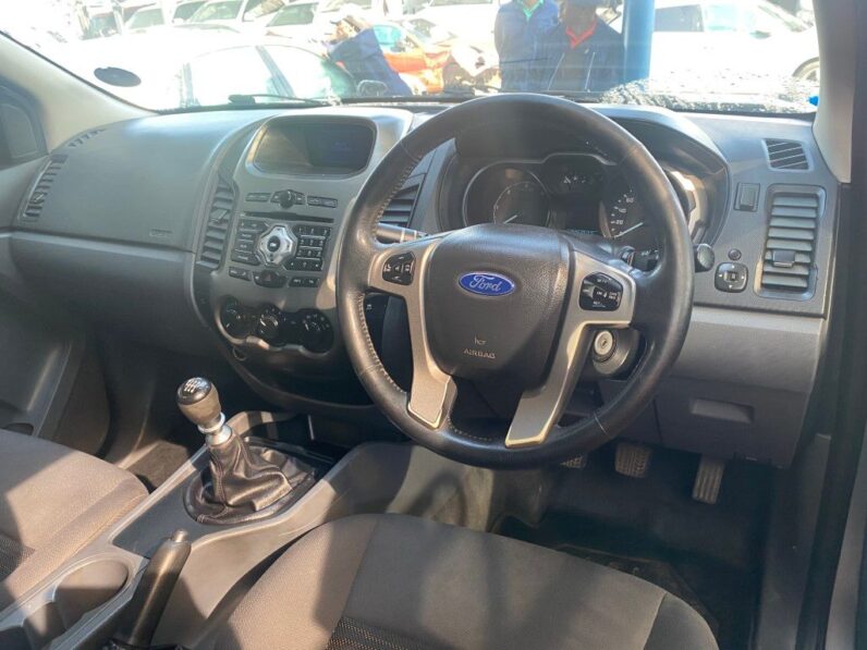
								2014 FORD RANGER XLT full									