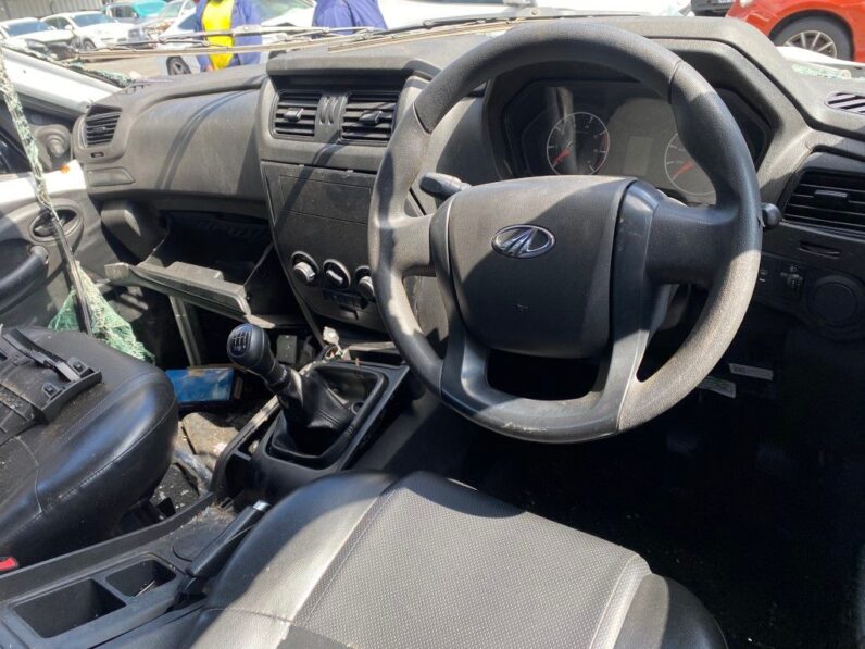 
								2025 MAHINDRA PICK UP 2.2 MHAWK full									