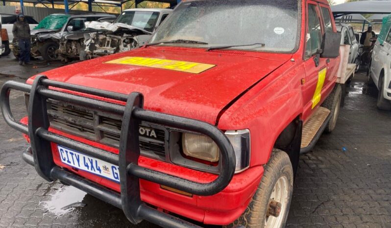 
								1994 TOYOTA HILUX full									