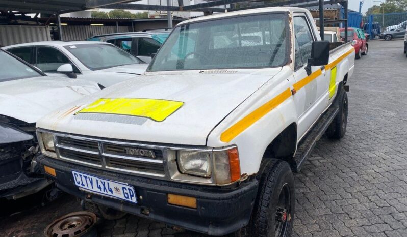 
								1994 TOYOTA HILUX full									