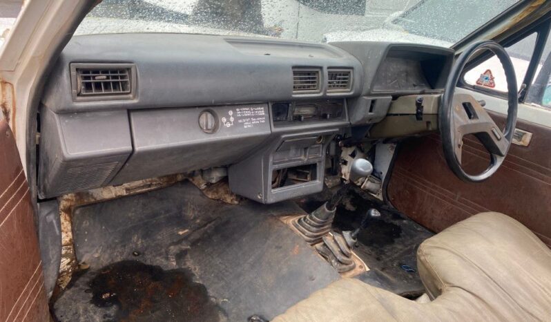 
								1994 TOYOTA HILUX full									