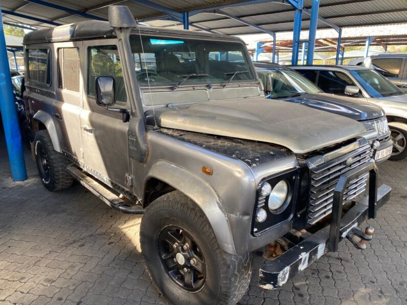 
								2010 LAND ROVER DEFENDER 110 full									