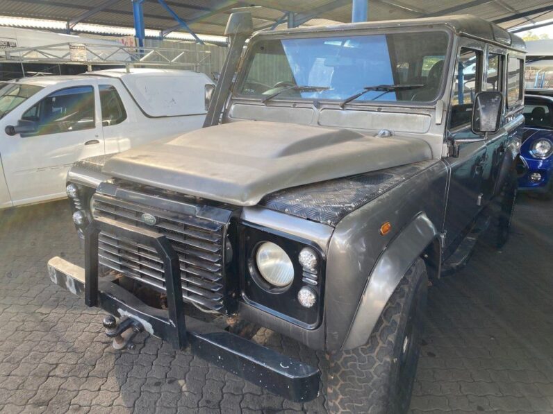 
								2010 LAND ROVER DEFENDER 110 full									