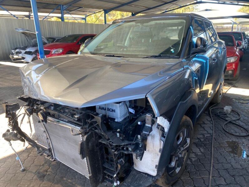 
								2025 MAHINDRA XUV300 1.2T MX2 A/ full									