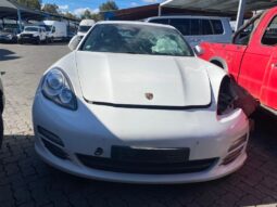 2011 PORSCHE PANAMERA