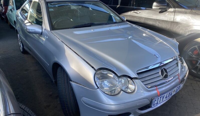 
								2006 MERCEDES BENZ CL203 full									