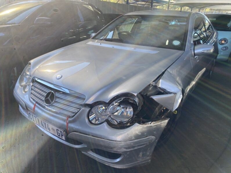 
								2006 MERCEDES BENZ CL203 full									