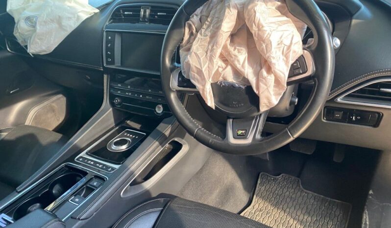 
								2018 JAGUAR F PACE 3.0D AWD full									