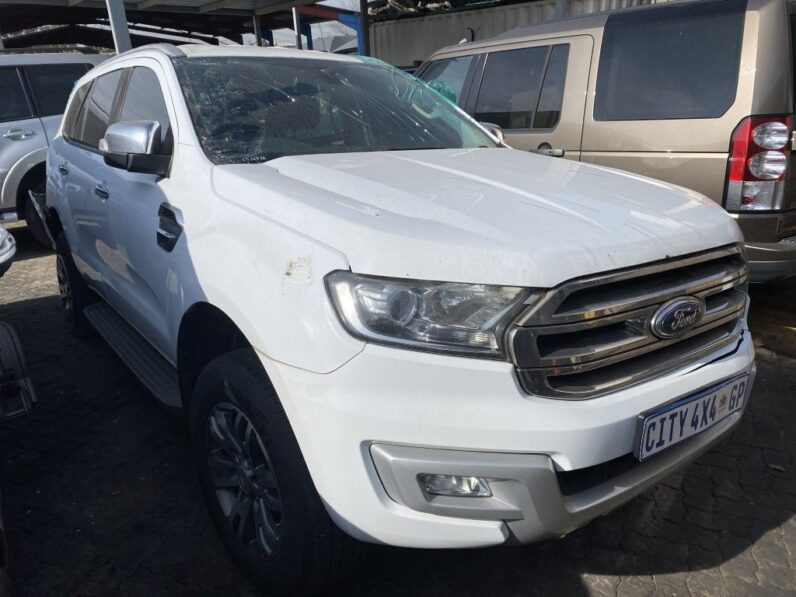 
								2019 FORD EVEREST full									