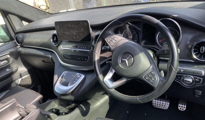 
								2023 MERCEDES BENZ V300D EXCLUSI full									