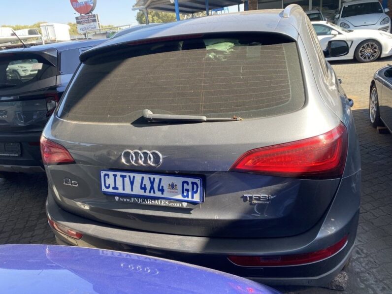 
								2013 AUDI Q5 2.0 TFSI full									