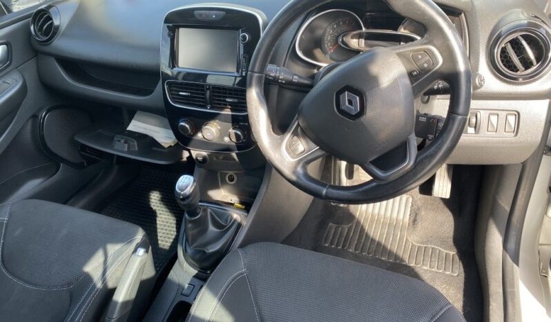 
								2017 RENAULT CLIO IV 900T EXPRES full									