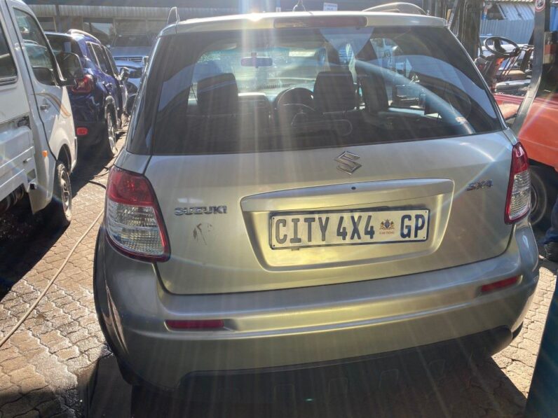 
								2008 SUZUKI SX4 2.0 full									